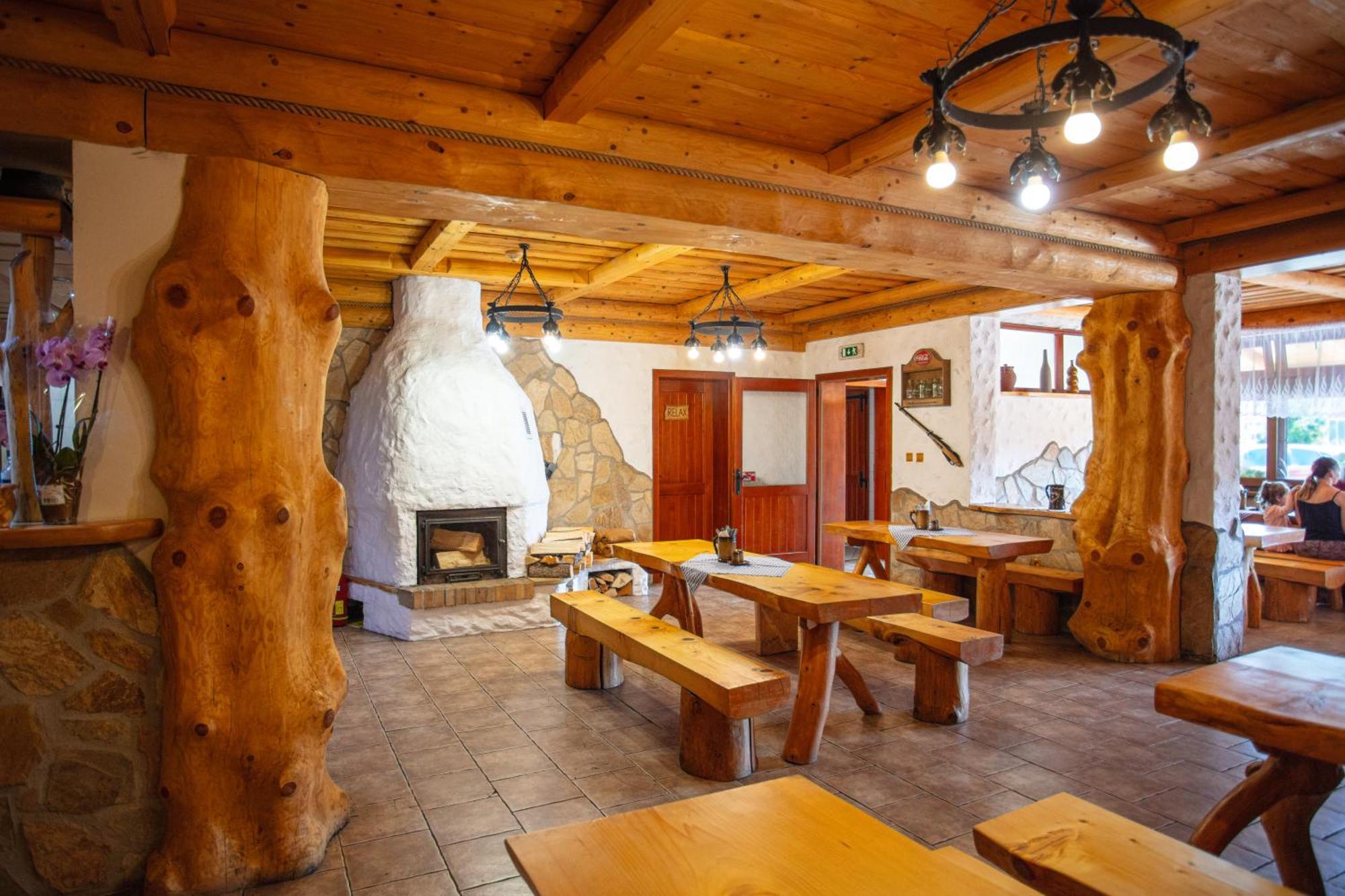 Penzion Oravsky Zrub Nižná Esterno foto